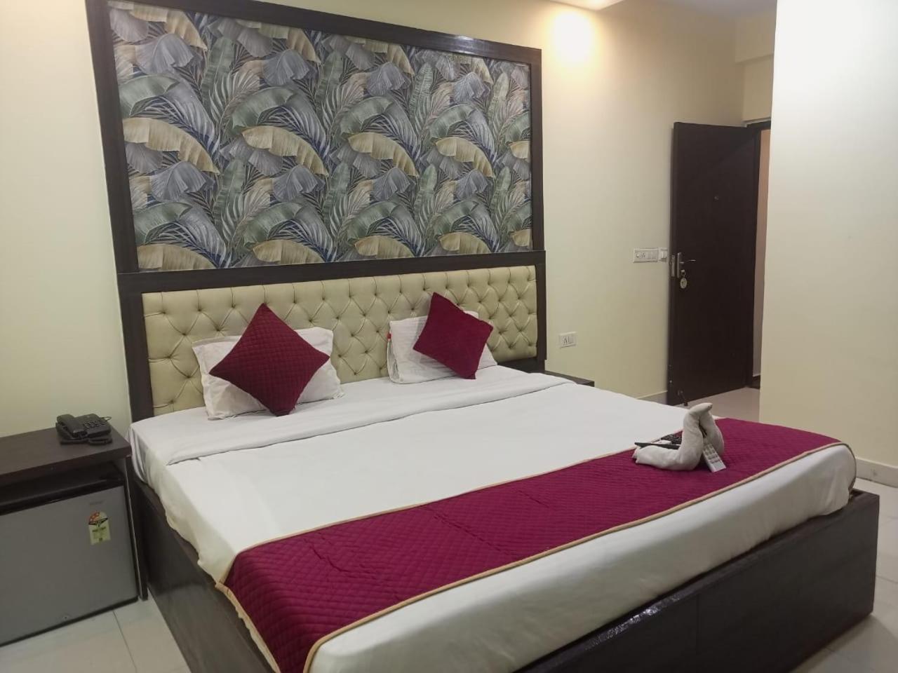 Hotel Eco Park New Town Extérieur photo
